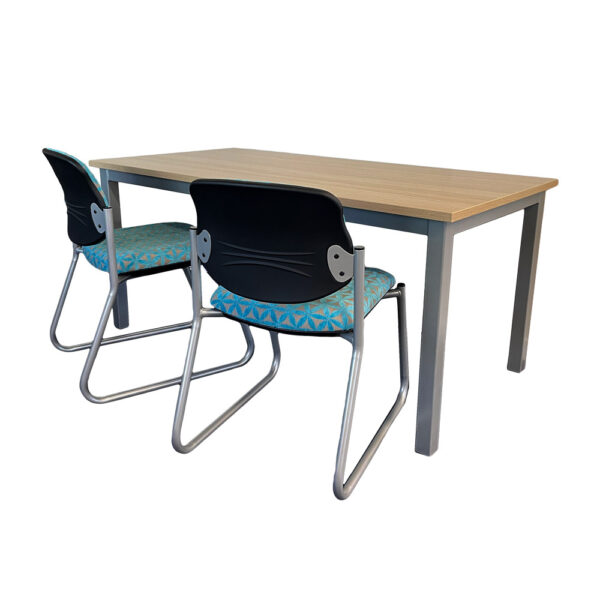 Educated furniture iquad heavy duty table with nomad chairs