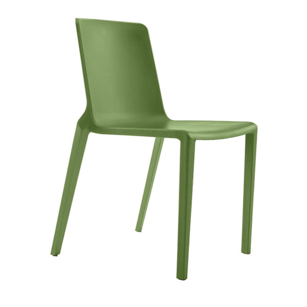 Educated furniture school seating meg chair in green for outdoor use