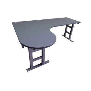 Educated furniture iQuad+ office workstation with P-End top in Carbon Vapour
